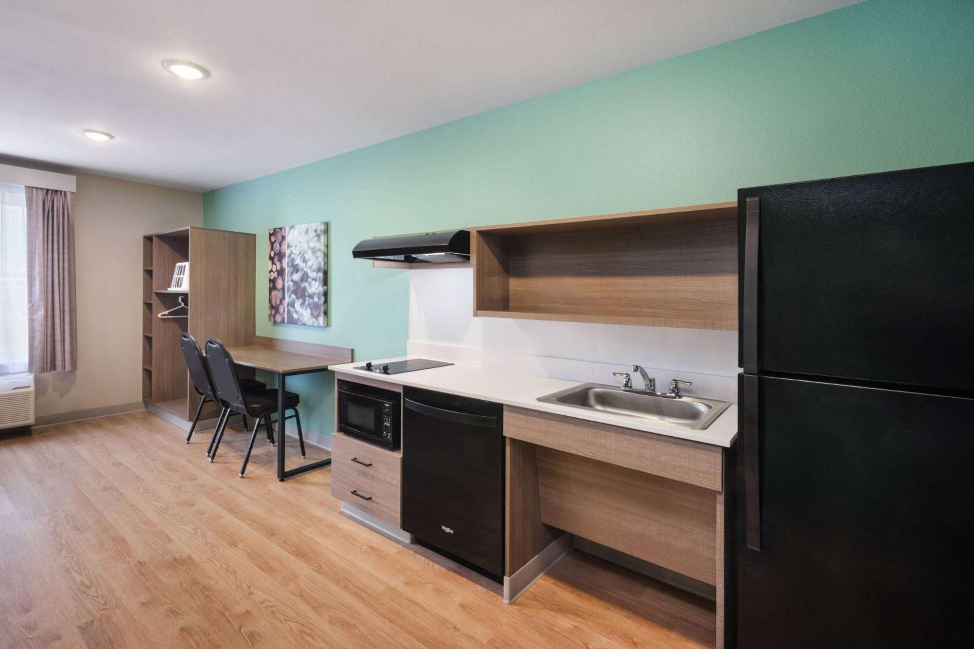 Echo Suites Extended Stay By Wyndham Indianapolis Ameriplex Εξωτερικό φωτογραφία