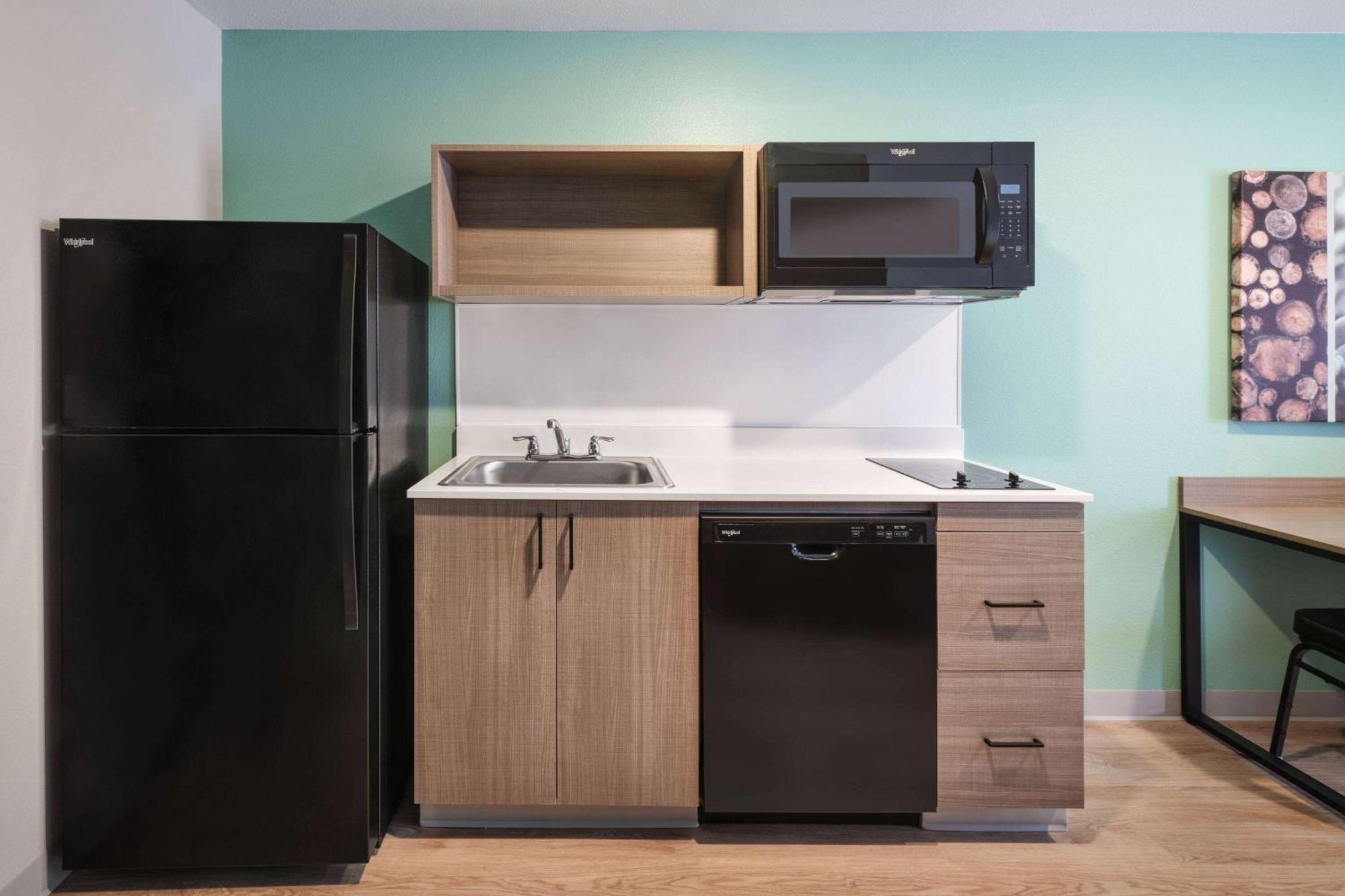 Echo Suites Extended Stay By Wyndham Indianapolis Ameriplex Εξωτερικό φωτογραφία