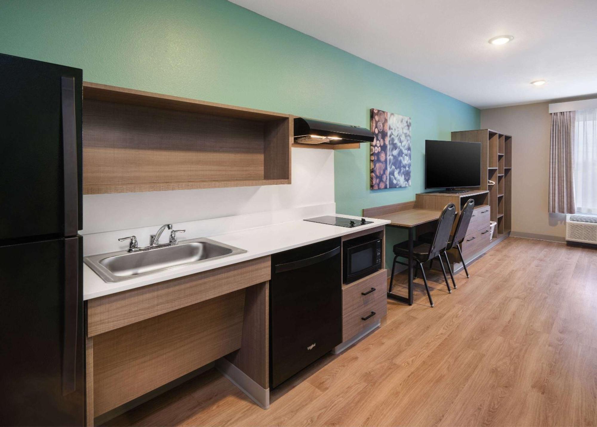Echo Suites Extended Stay By Wyndham Indianapolis Ameriplex Εξωτερικό φωτογραφία